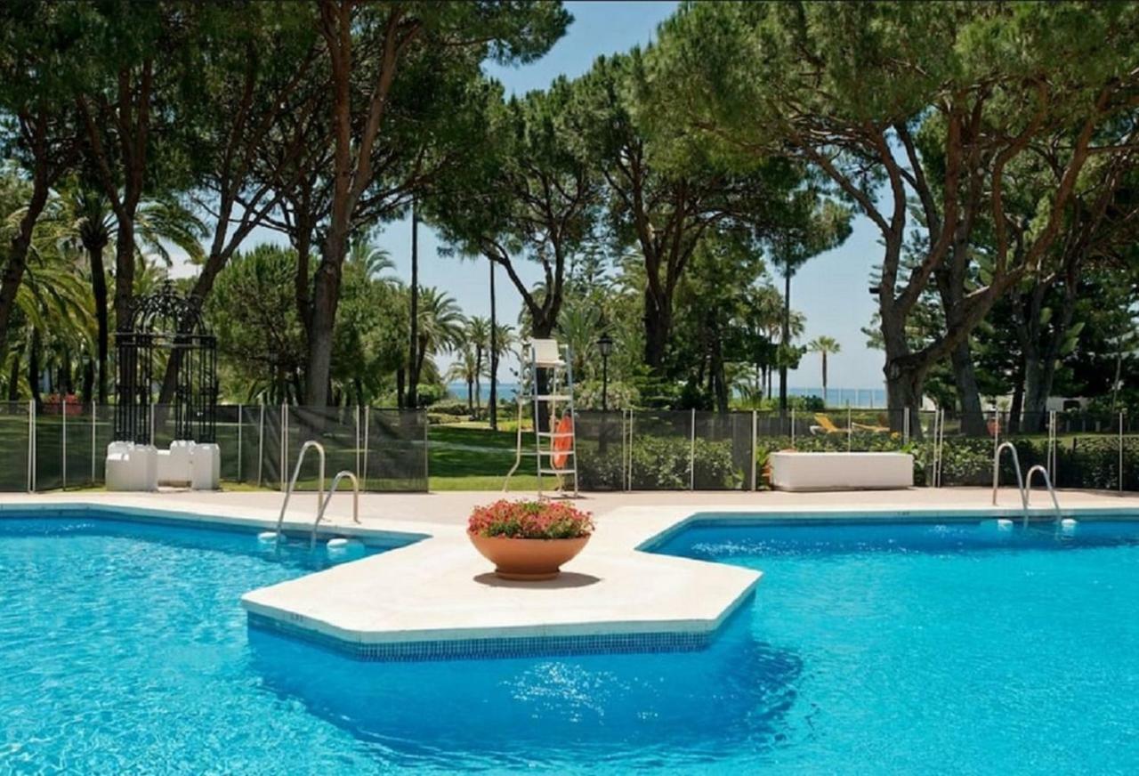 Beachfront Luxury Residence, Playas Del Duque, Puerto Banus, Marbella Exterior foto
