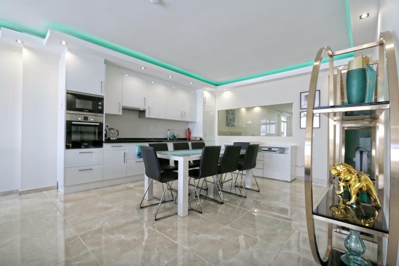 Beachfront Luxury Residence, Playas Del Duque, Puerto Banus, Marbella Exterior foto